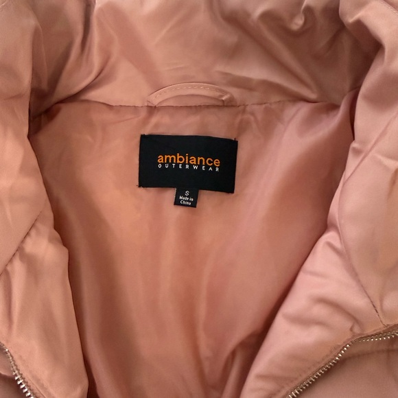 Blush Puffer Jacket - Picture 5 of 6